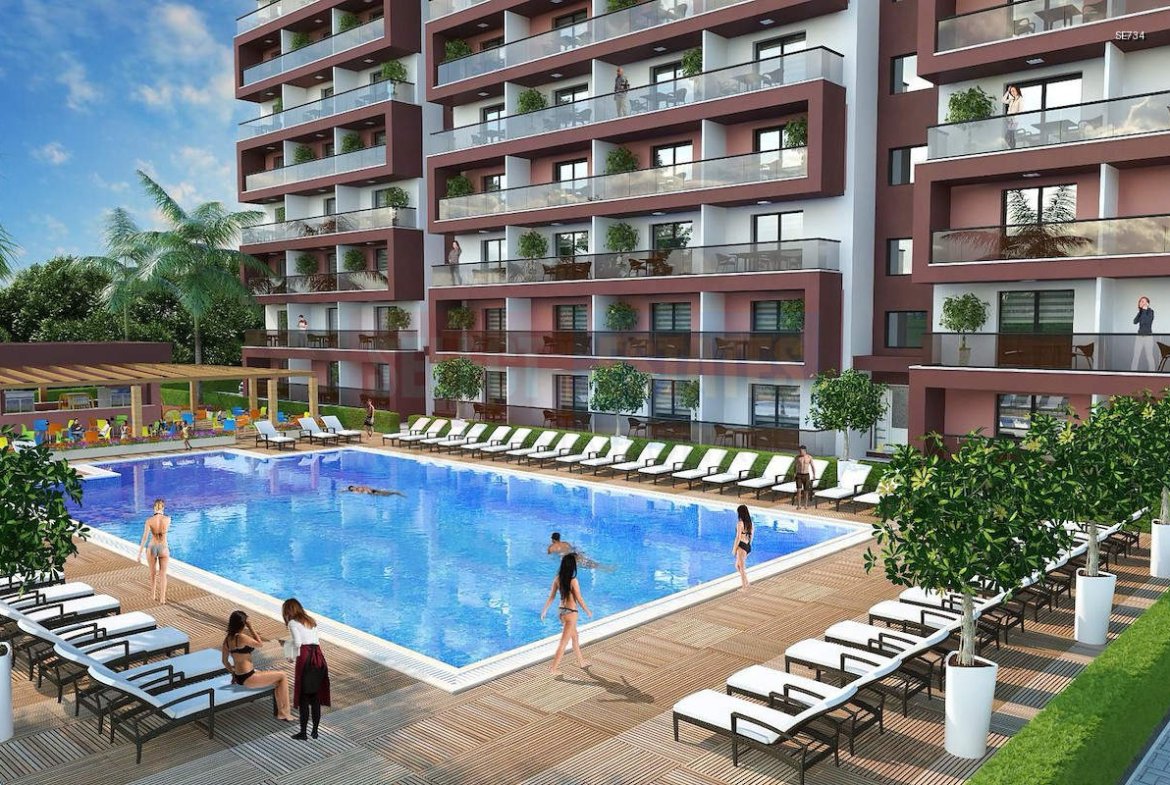 Long Beach Modern Studio Apartment