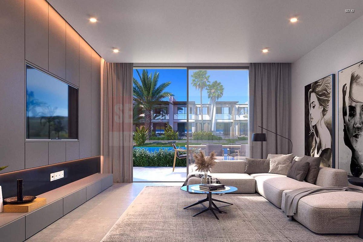 Long Beach Luxury Studio Apartment