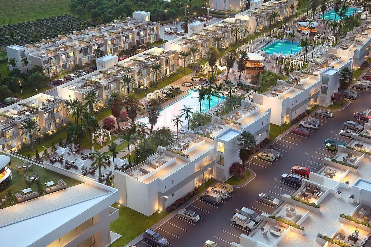 Luxury Living in Long Beach