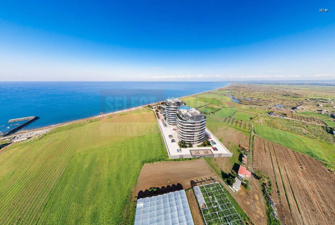 Luxury Coastal Living in Gaziveren
