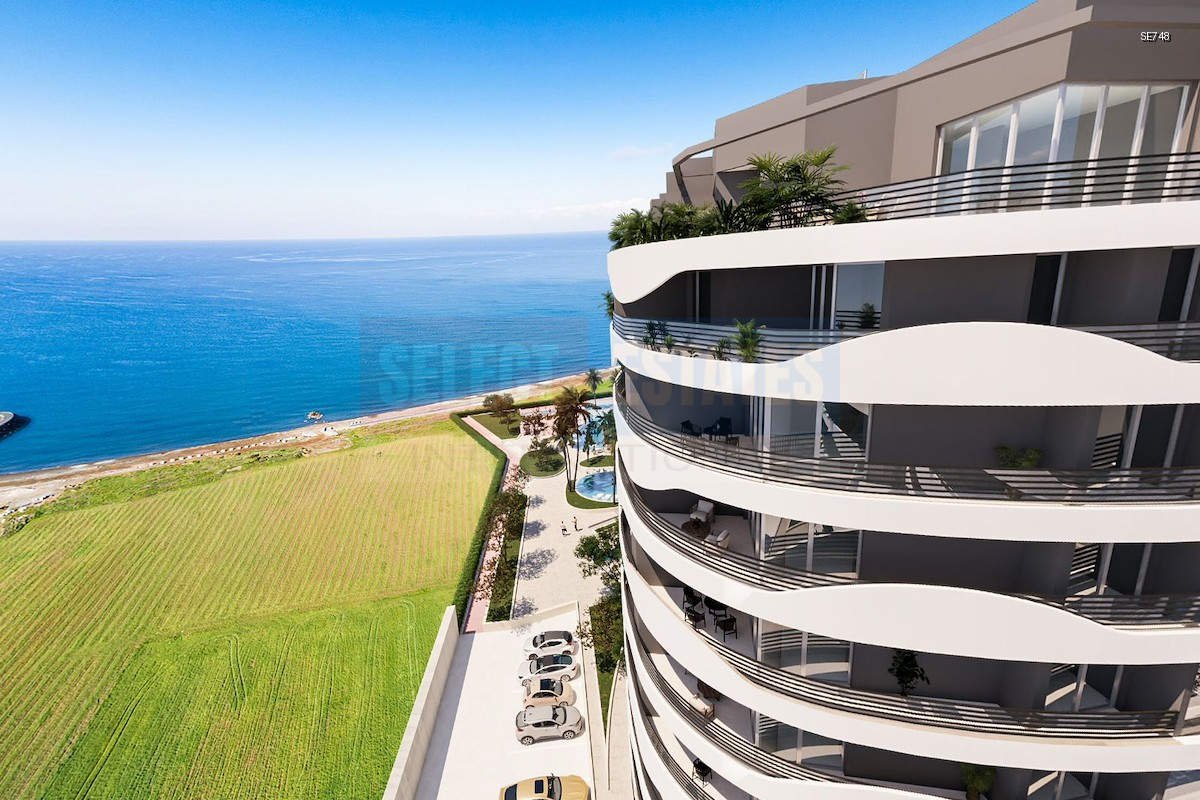 SE748_008 Luxury Coastal Living in Gaziveren