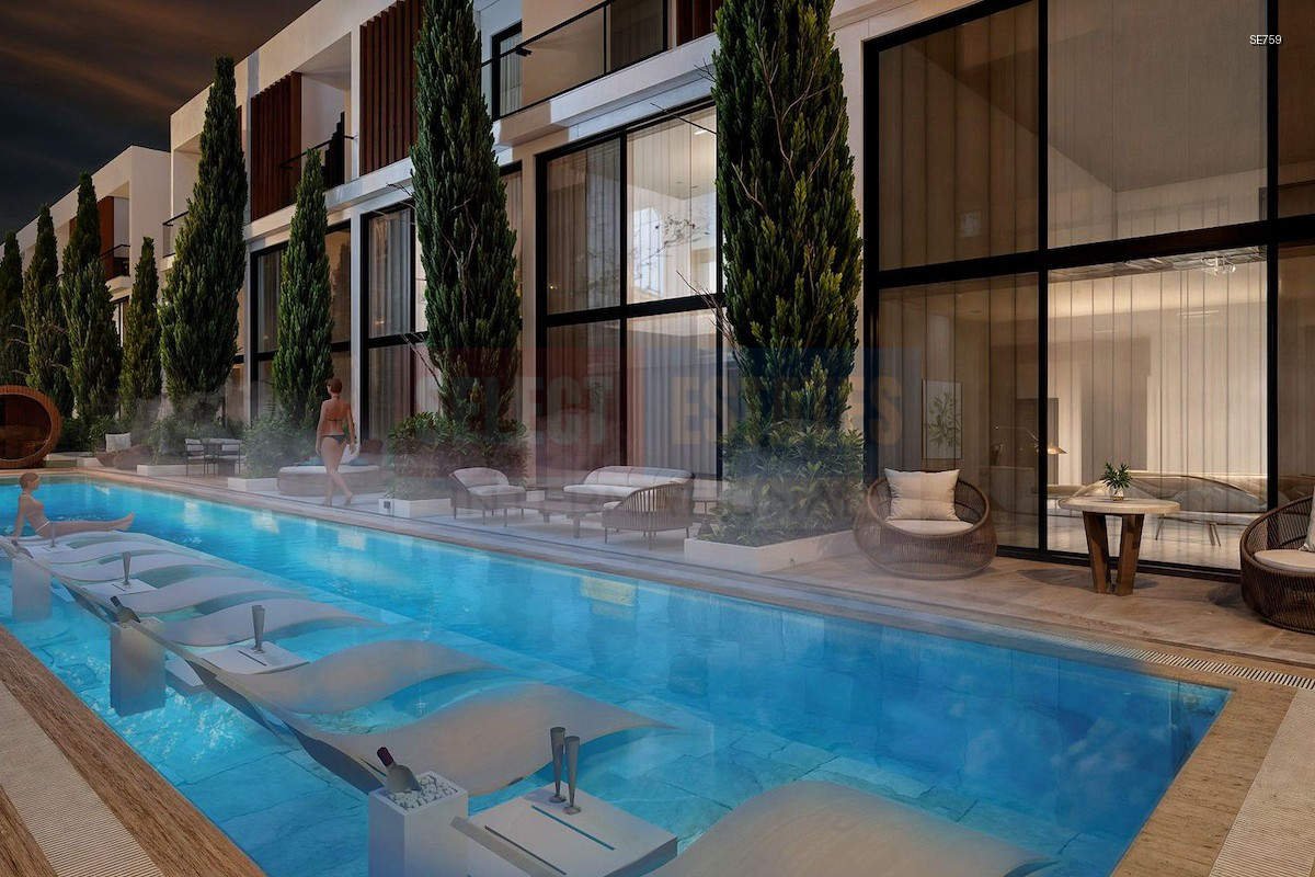 SE759_015 Long Beach Luxury Penthouse Opportunity
