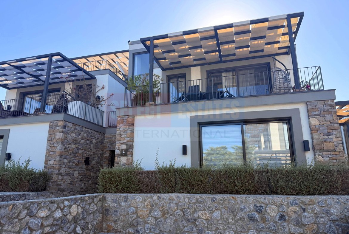 Luxury 3+1 Penthouse in Alsancak