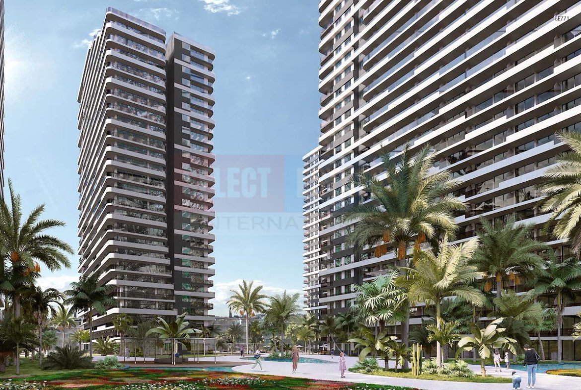 Ultra-Luxury Living in Long Beach