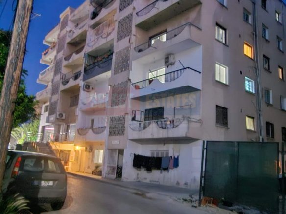 Kyrenia Center Turkish Title Deed Apartment