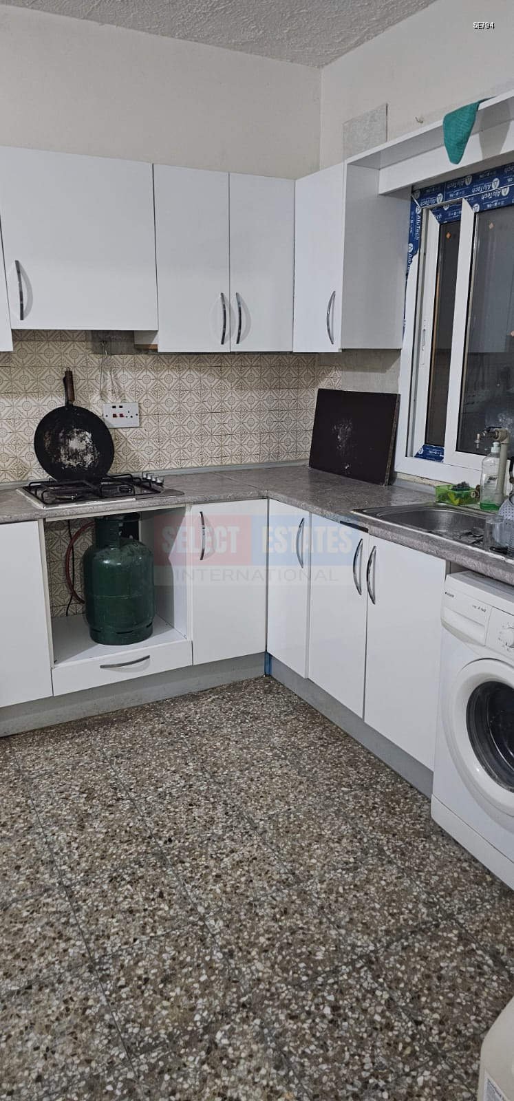 Kyrenia Center Turkish Title Deed Apartment