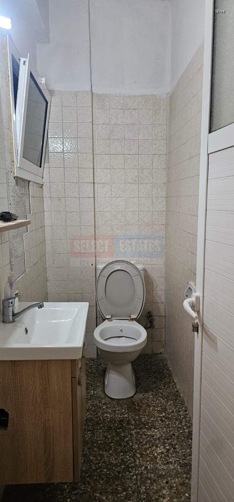 Kyrenia Center Turkish Title Deed Apartment