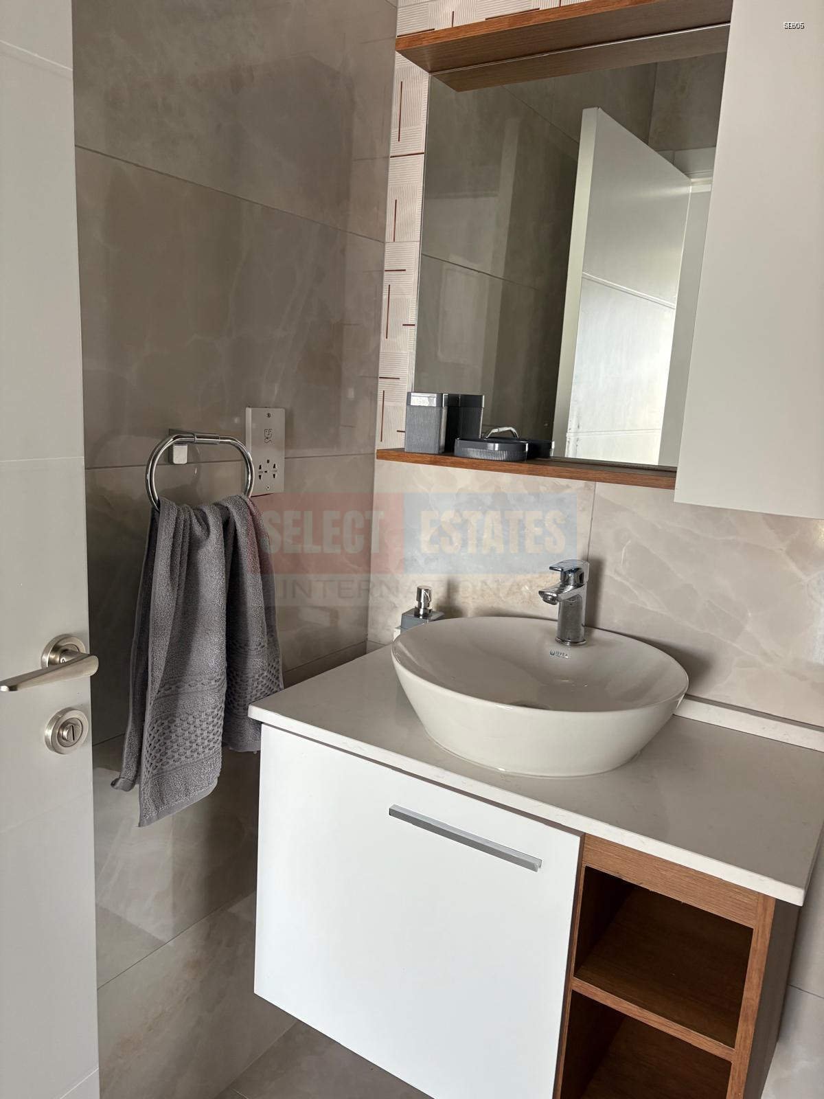 Riverside Life Luxury Apartment for Rent