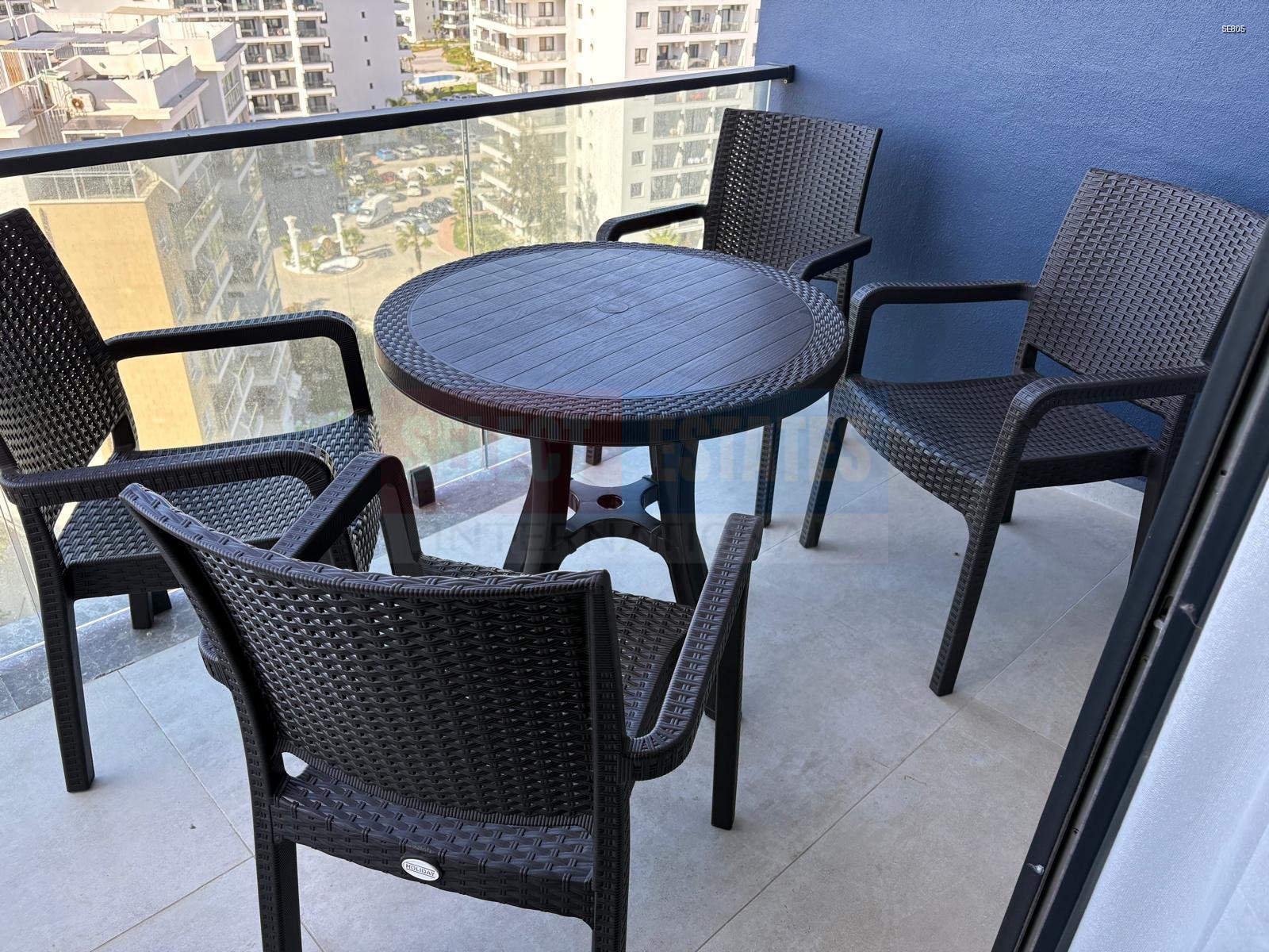 Riverside Life Luxury Apartment for Rent