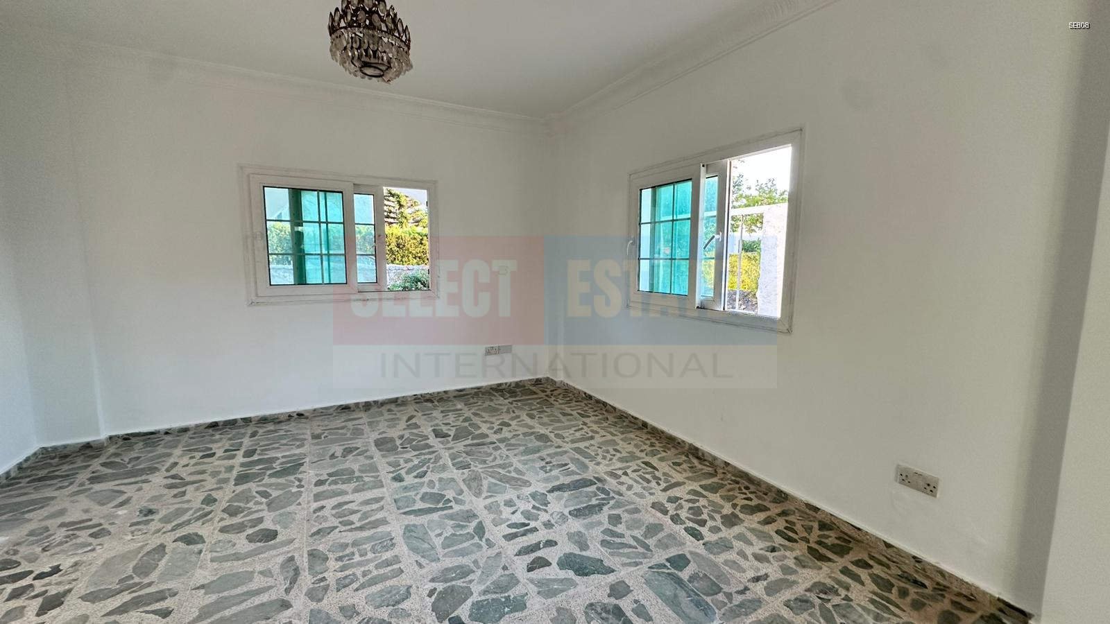 Luxury Villa with Pool in Karşıyaka, Kyrenia