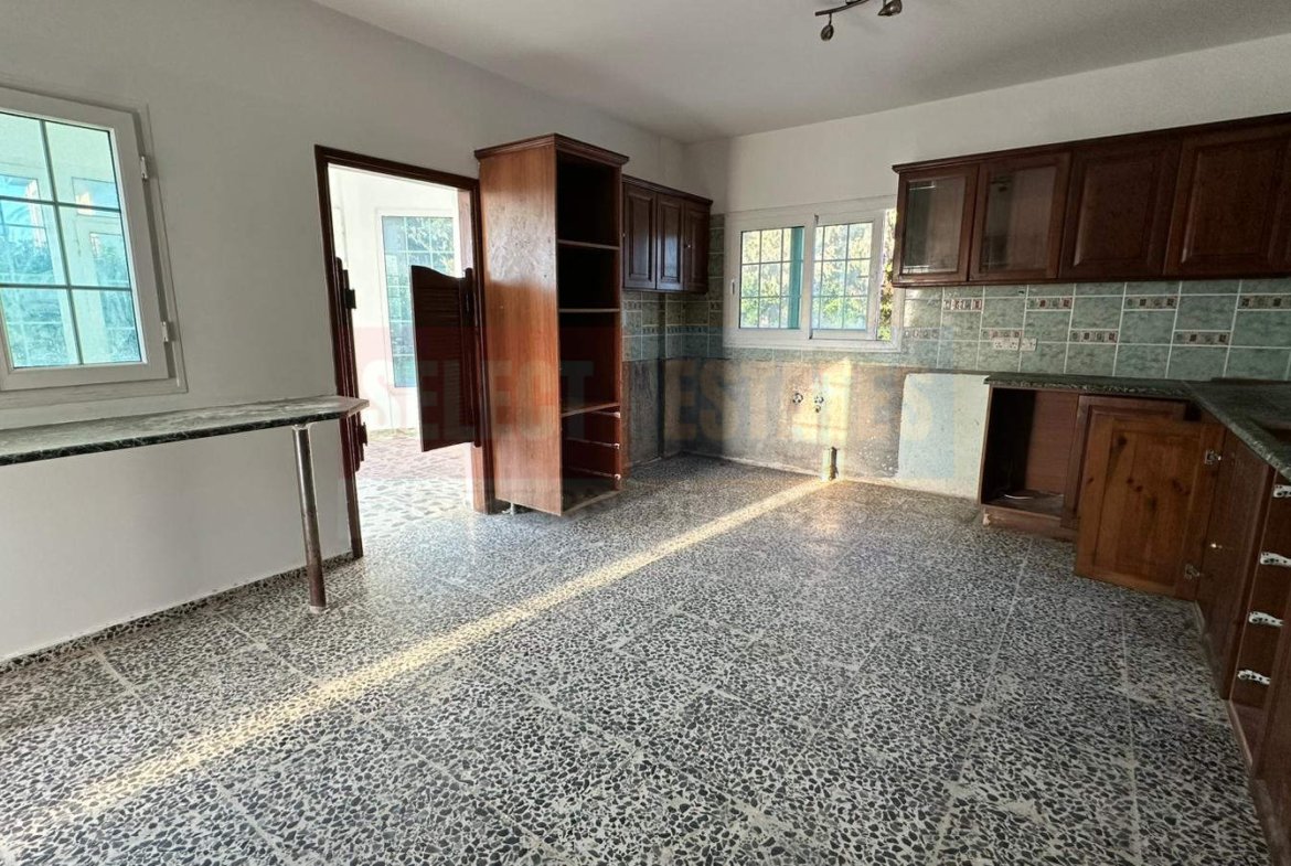 Luxury Villa with Pool in Karşıyaka, Kyrenia