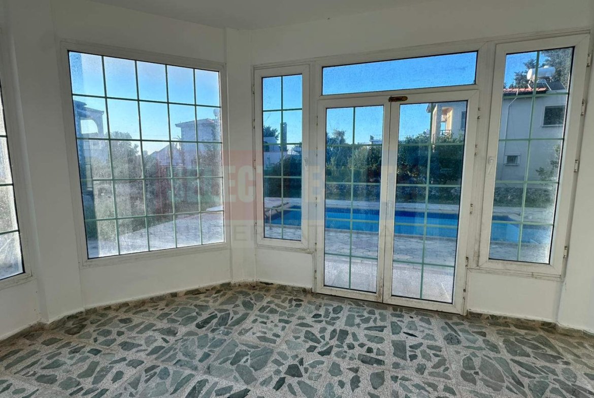 Luxury Villa with Pool in Karşıyaka, Kyrenia