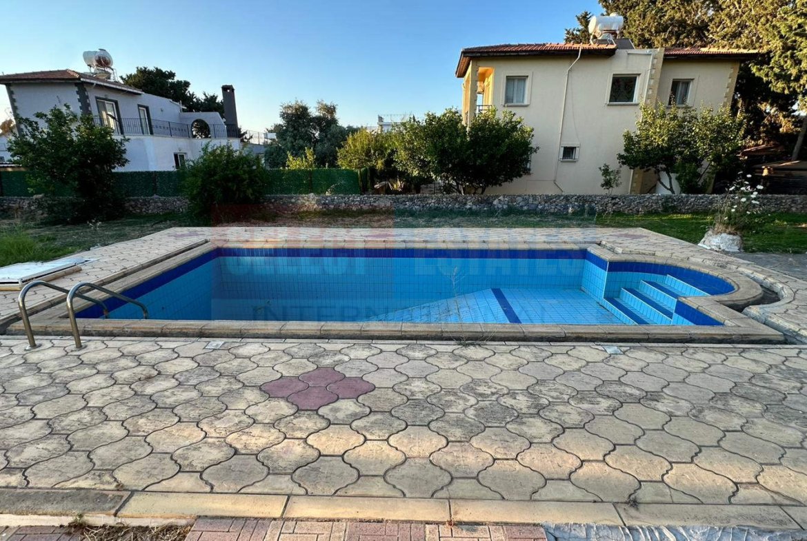 Luxury Villa with Pool in Karşıyaka, Kyrenia