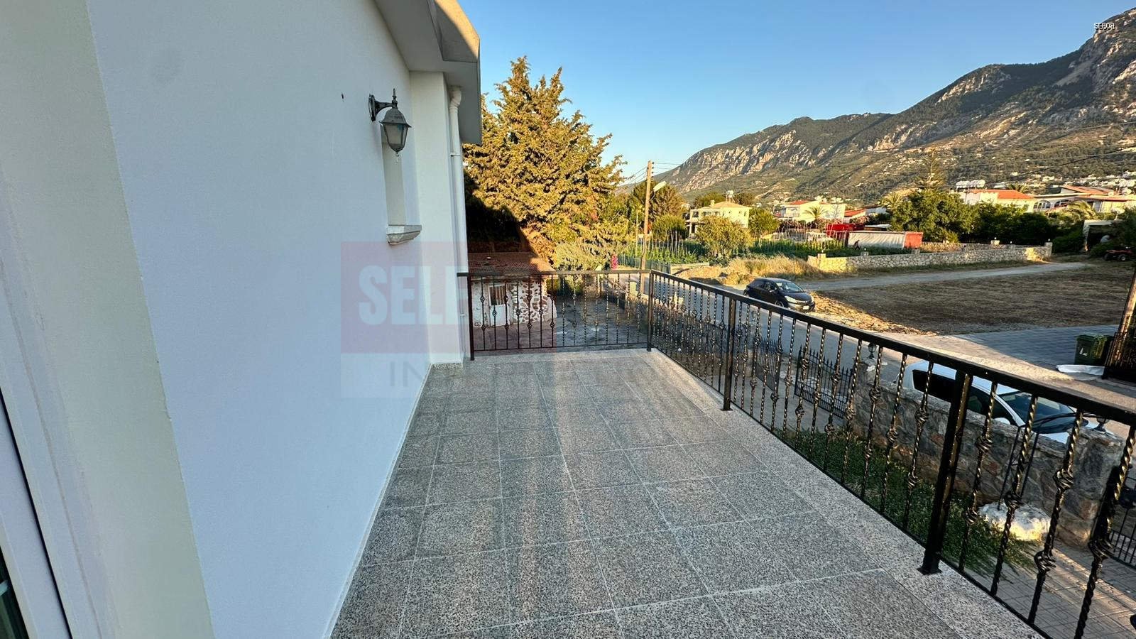 Luxury Villa with Pool in Karşıyaka, Kyrenia