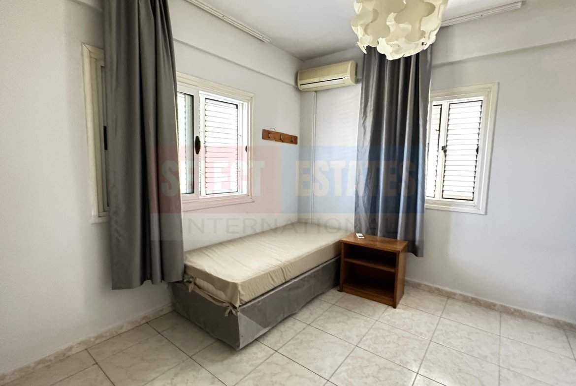 Next to Lord Palace For Rent to Families
