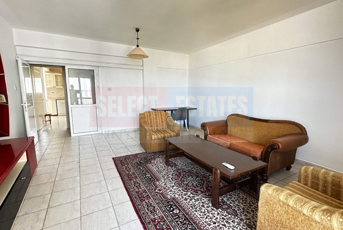 Next to Lord Palace For Rent to Families