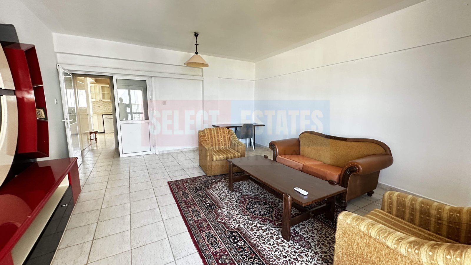 Next to Lord Palace For Rent to Families