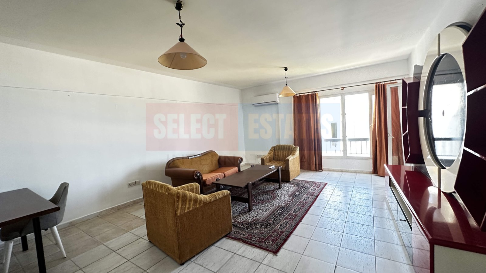 Next to Lord Palace For Rent to Families