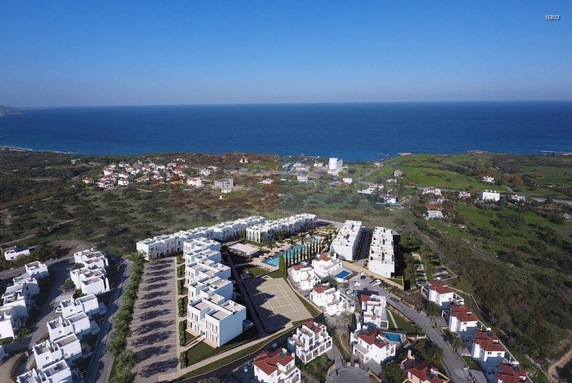 Garden Floor with Sea View in Karşıyaka