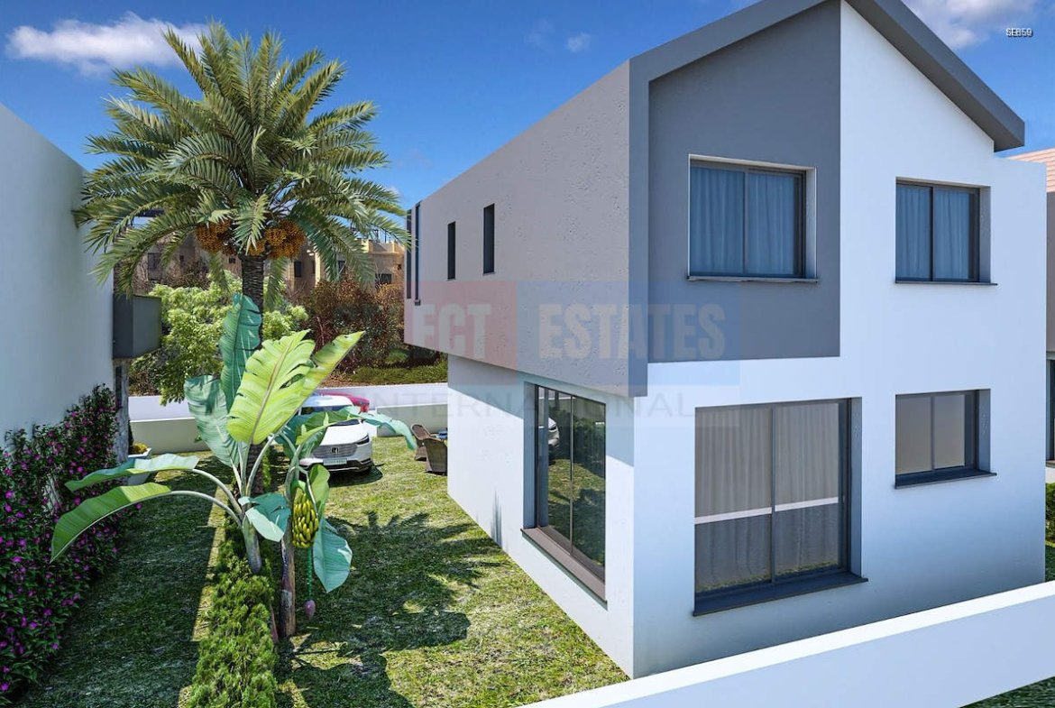 Villa with Mountain View in Kyrenia Center