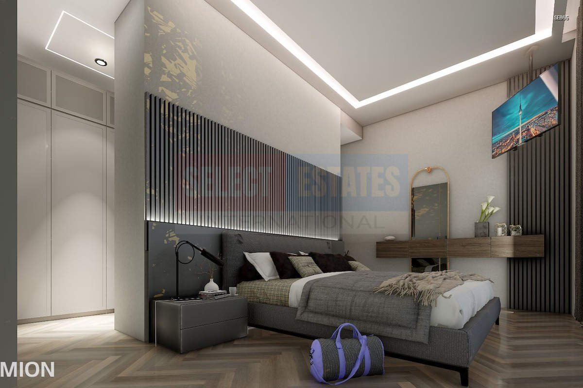 Modern Villa with Pool in Çatalköy