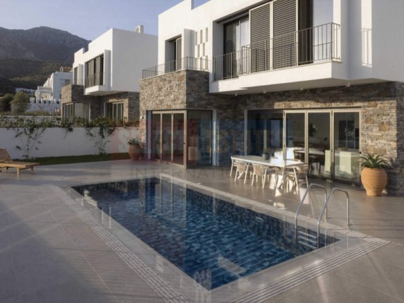 Ready To MOve – Luxury Detached Villa i