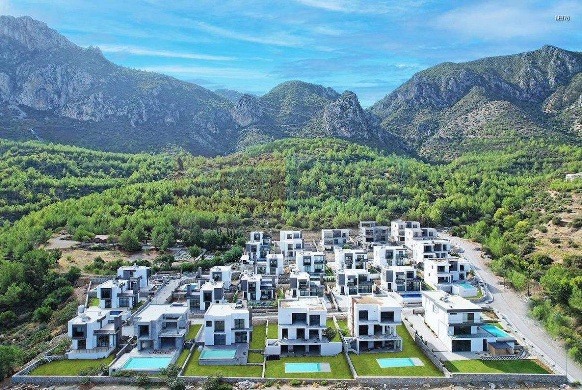 Luxury Ready Villa in Karmi