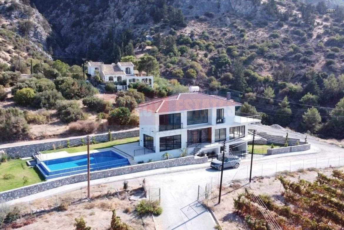 Ultra Luxury Villa in Yeşiltepe