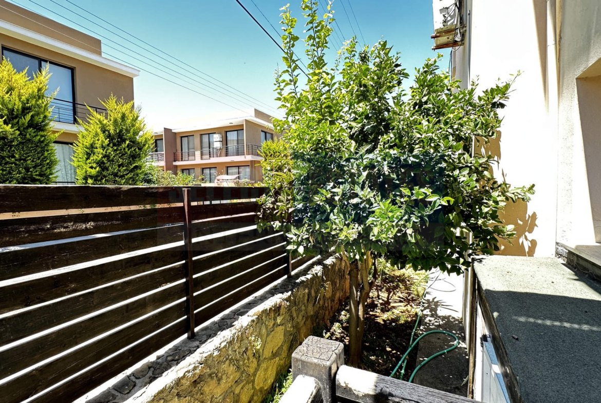 Garden apartmet in