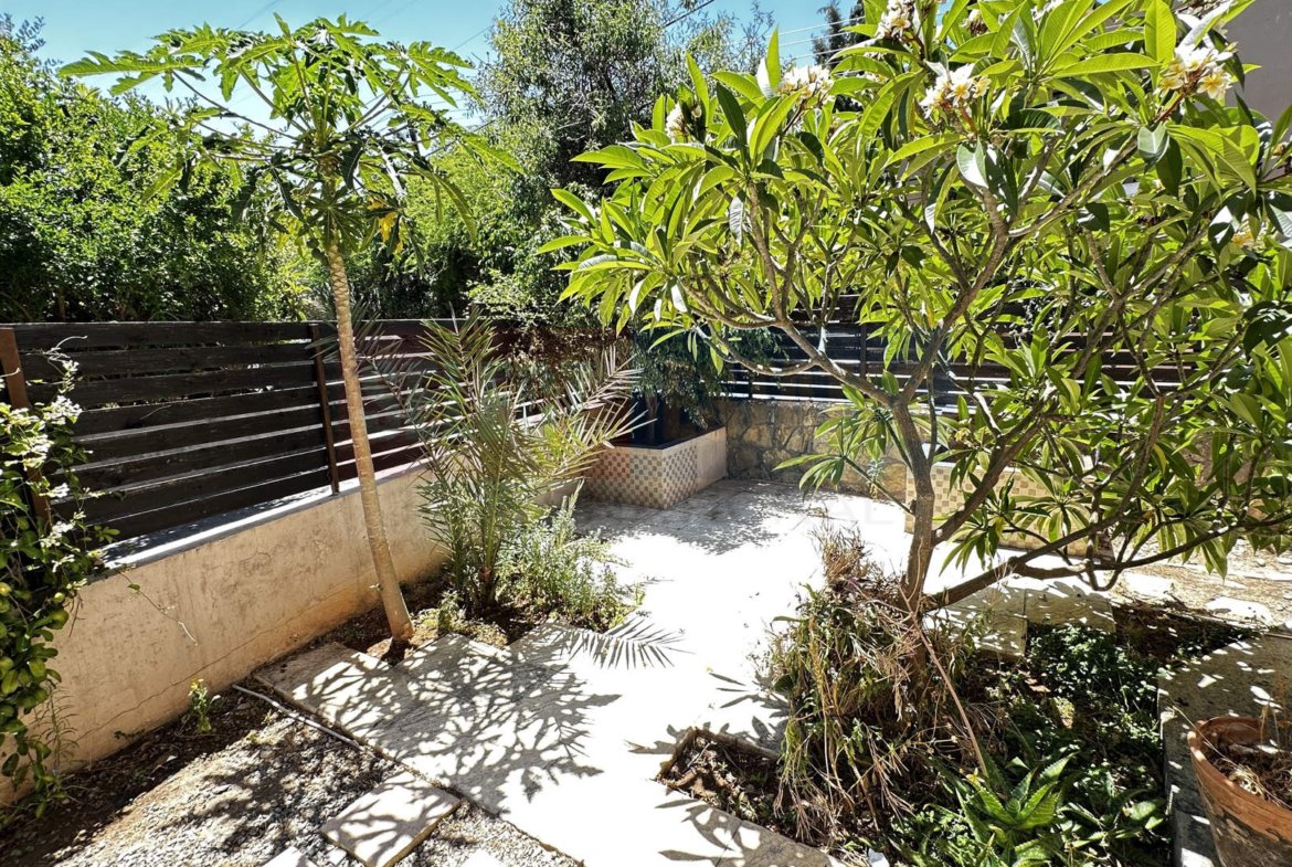 Garden apartmet in