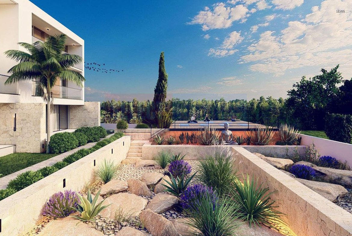 Loft with Sea View in Esentepe