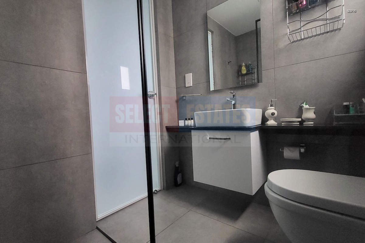 Immediate Delivery Penthouse in Esentepe