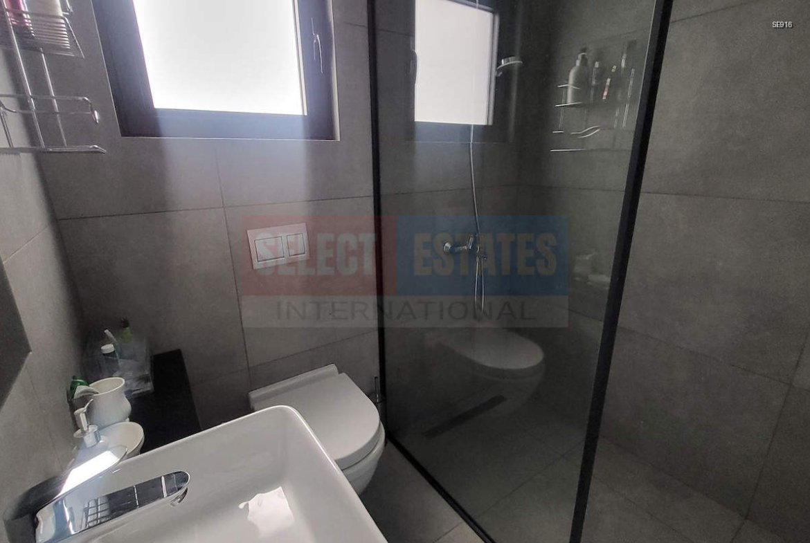 Immediate Delivery Penthouse in Esentepe