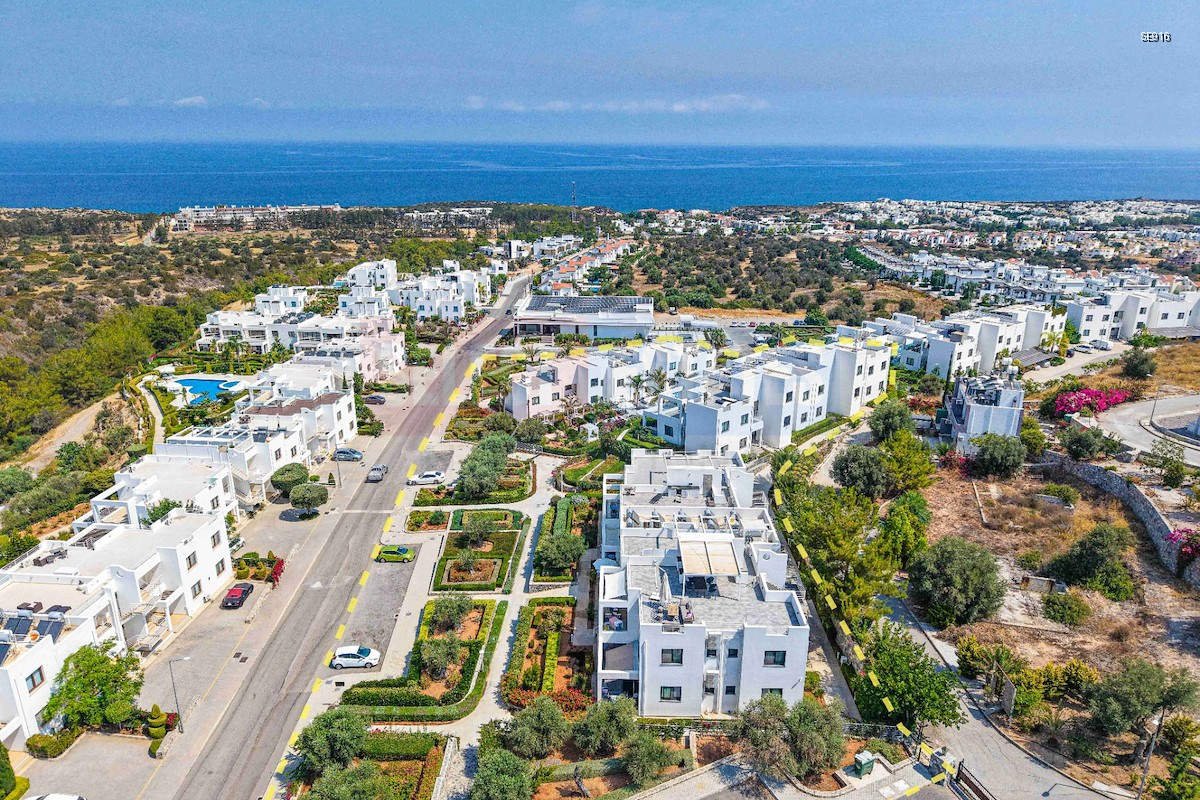 Immediate Delivery Penthouse in Esentepe