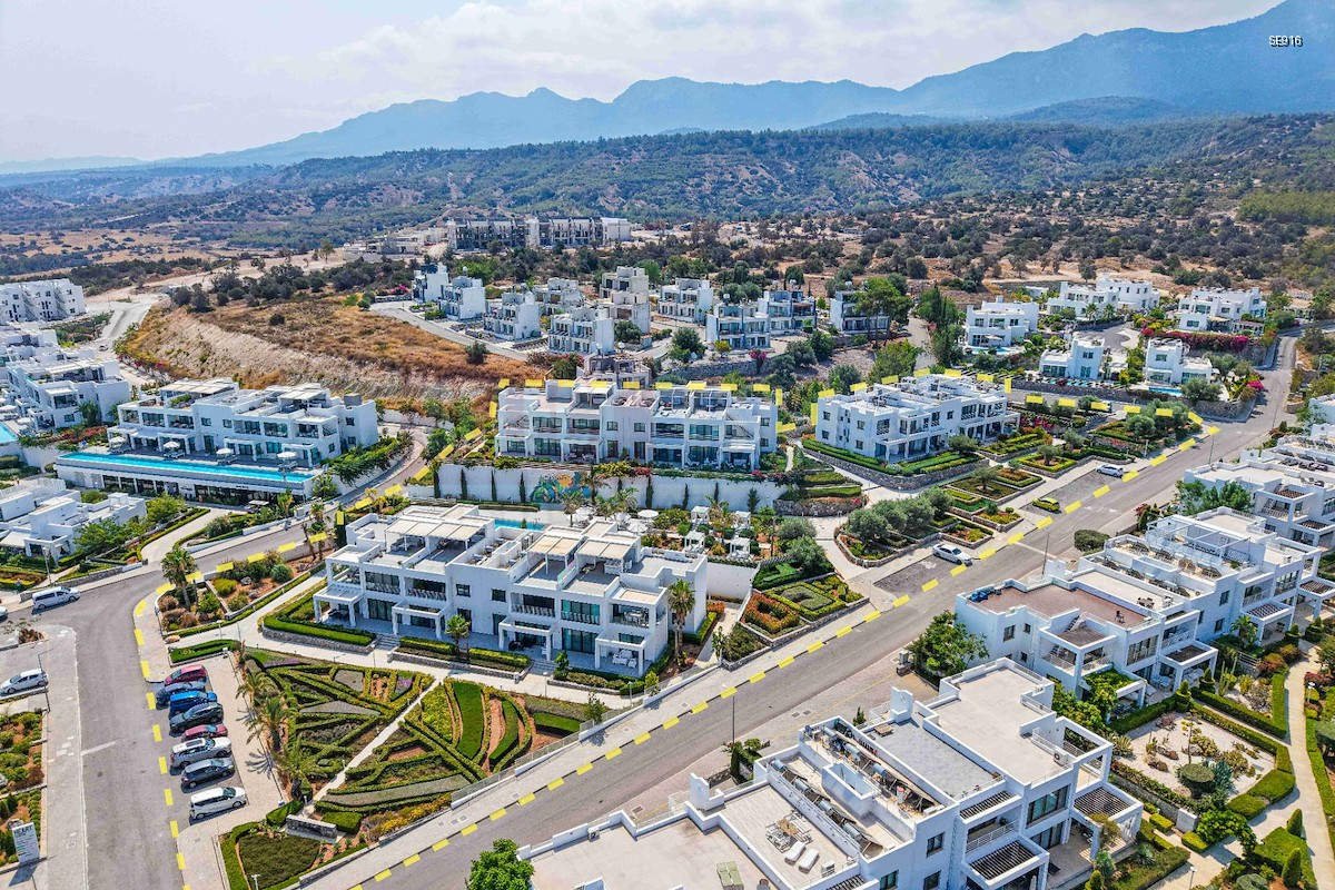 Immediate Delivery Penthouse in Esentepe
