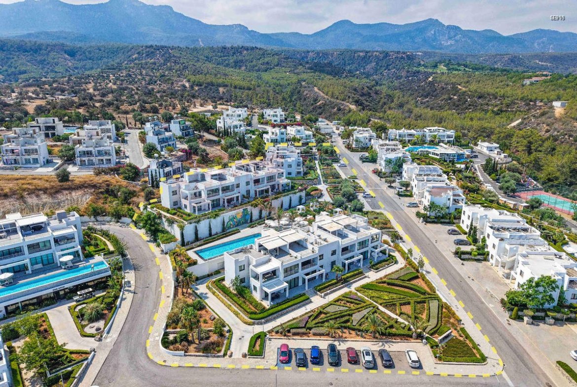 Immediate Delivery Penthouse in Esentepe