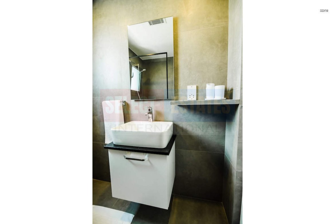Ready-to-Move Garden Apartment in Esentepe