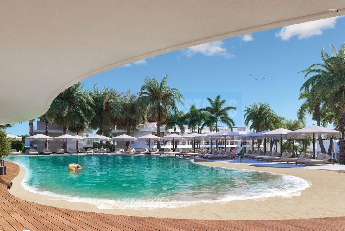 Luxury Garden Apartment in Esentepe