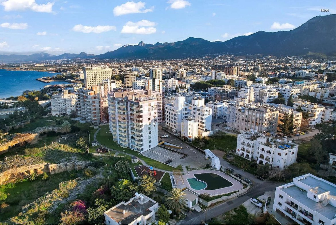 Sea-View Apartment in Kyrenia Center