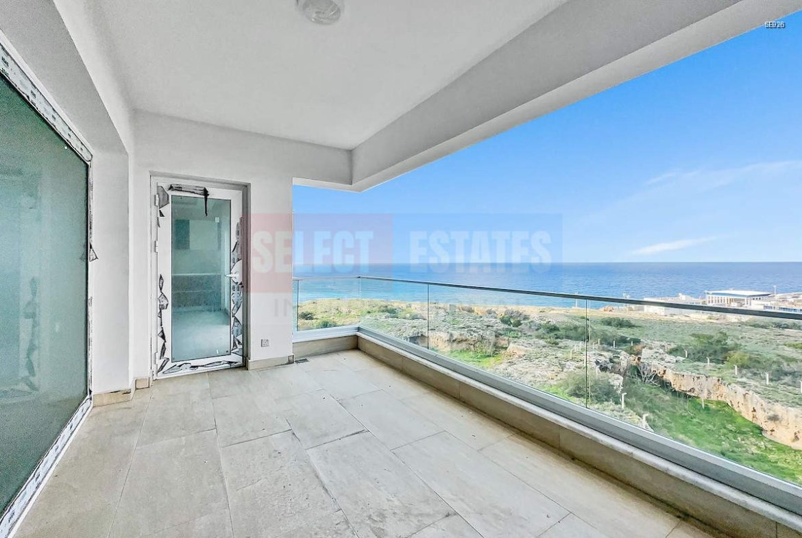 Sea-View Apartment in Kyrenia Center