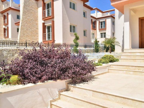 Ready to Move Villa in Hamitköy