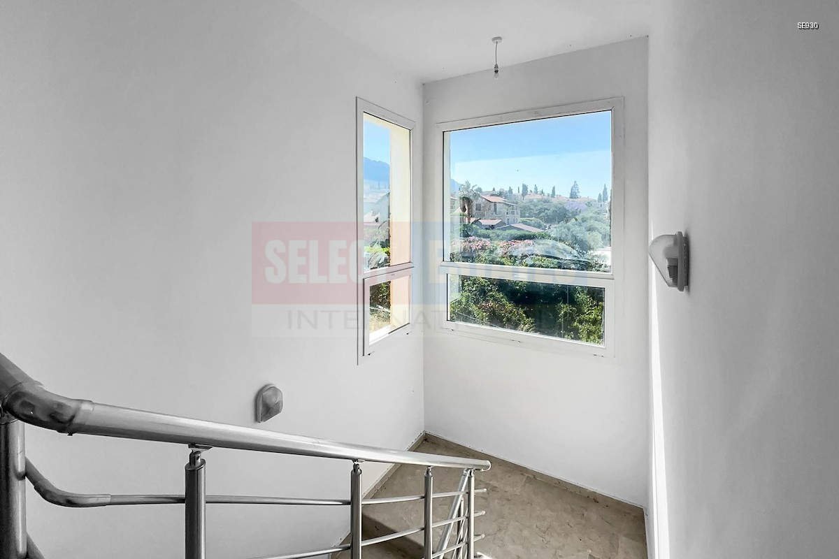 Sea View Villa in Alsancak