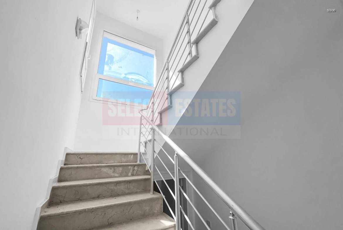Sea View Villa in Alsancak
