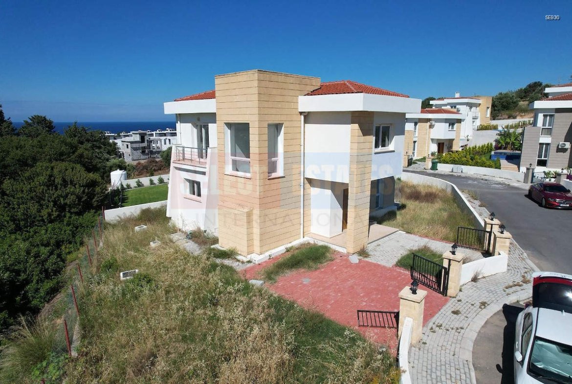 Sea View Villa in Alsancak