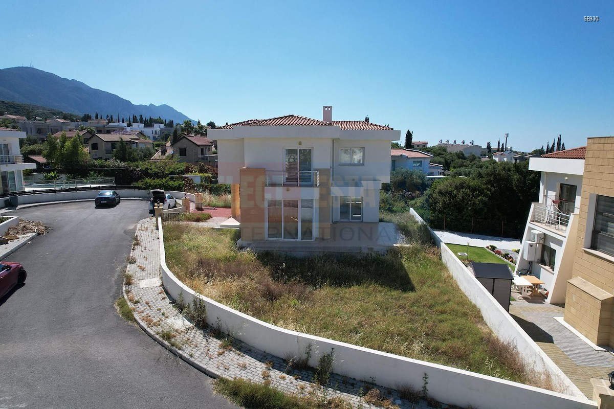Sea View Villa in Alsancak