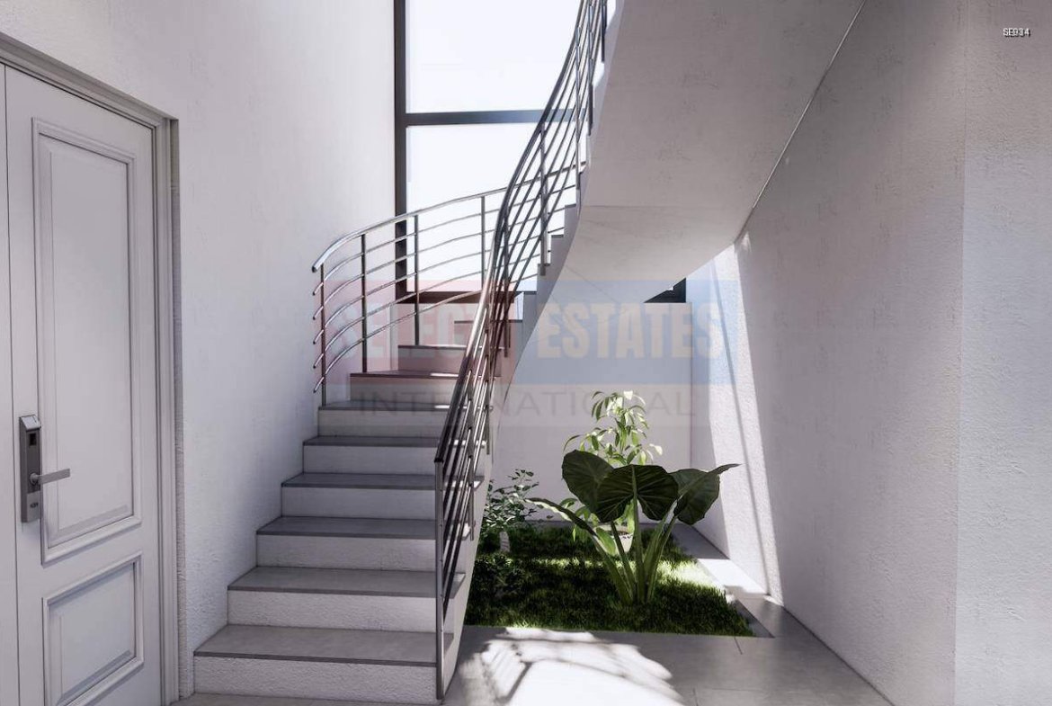 Luxury Villa with Pool in Bahçeli
