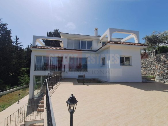 Immediate Delivery Villa in Ozanköy