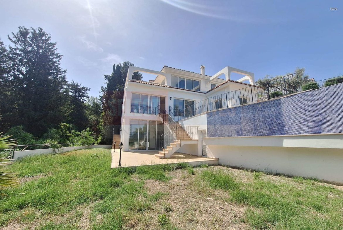 Immediate Delivery Villa in Ozanköy