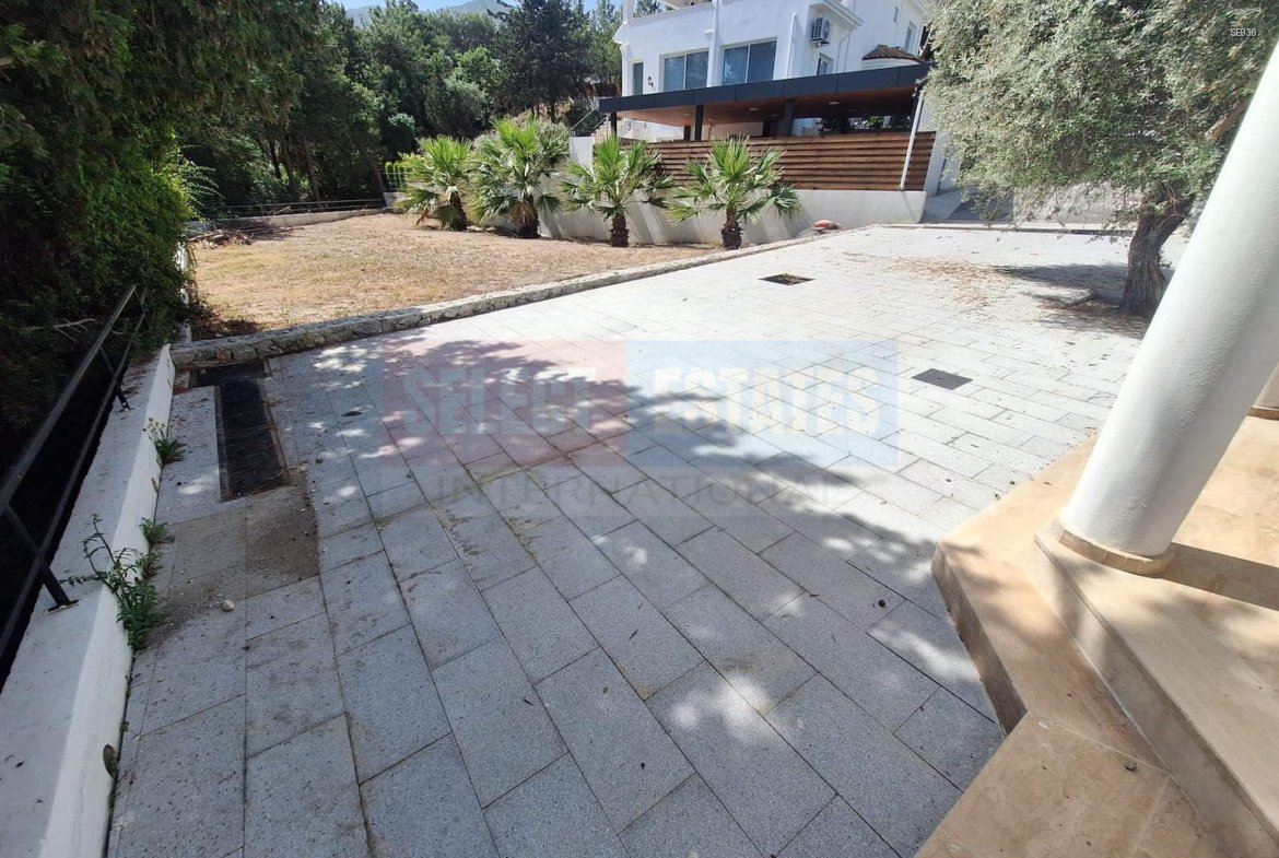 Immediate Delivery Villa in Ozanköy