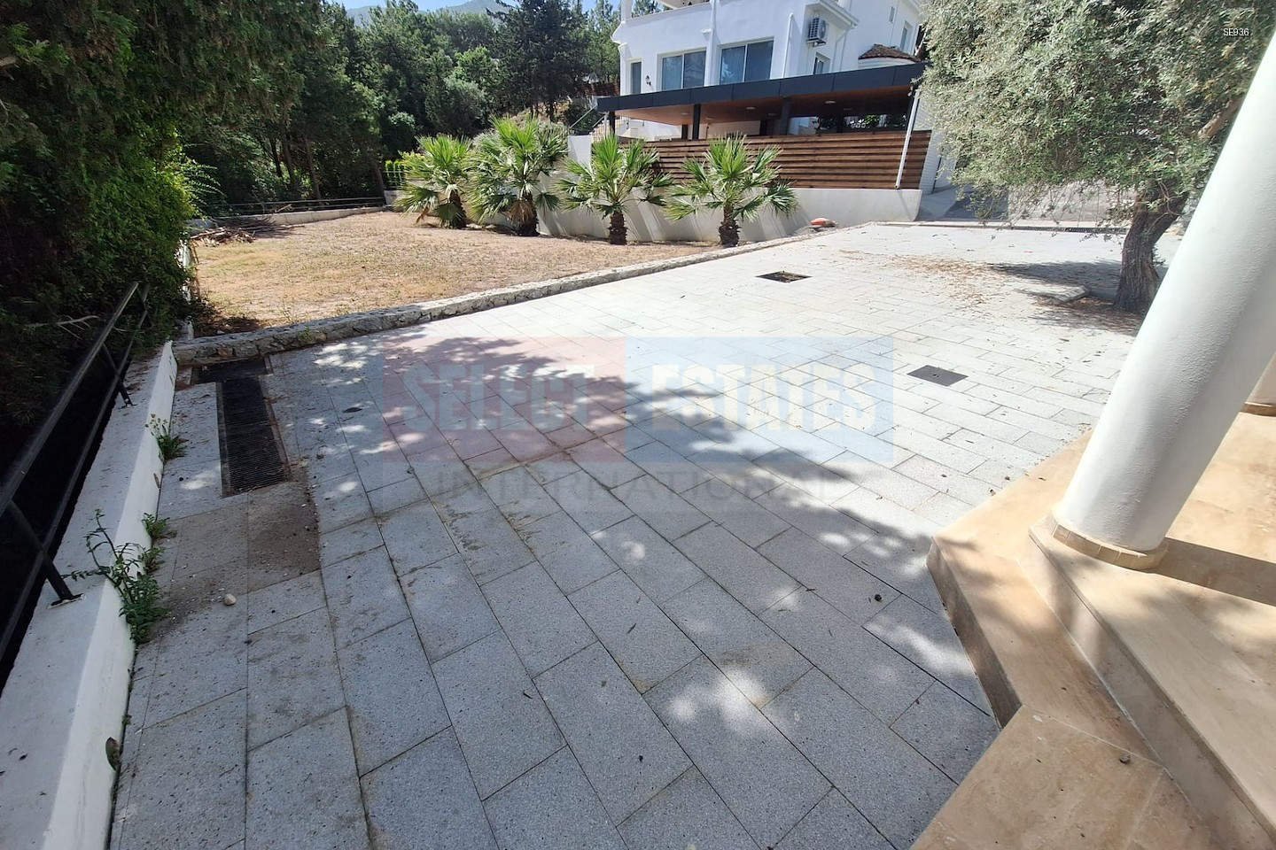 SE936_010 Immediate Delivery Villa in Ozanköy